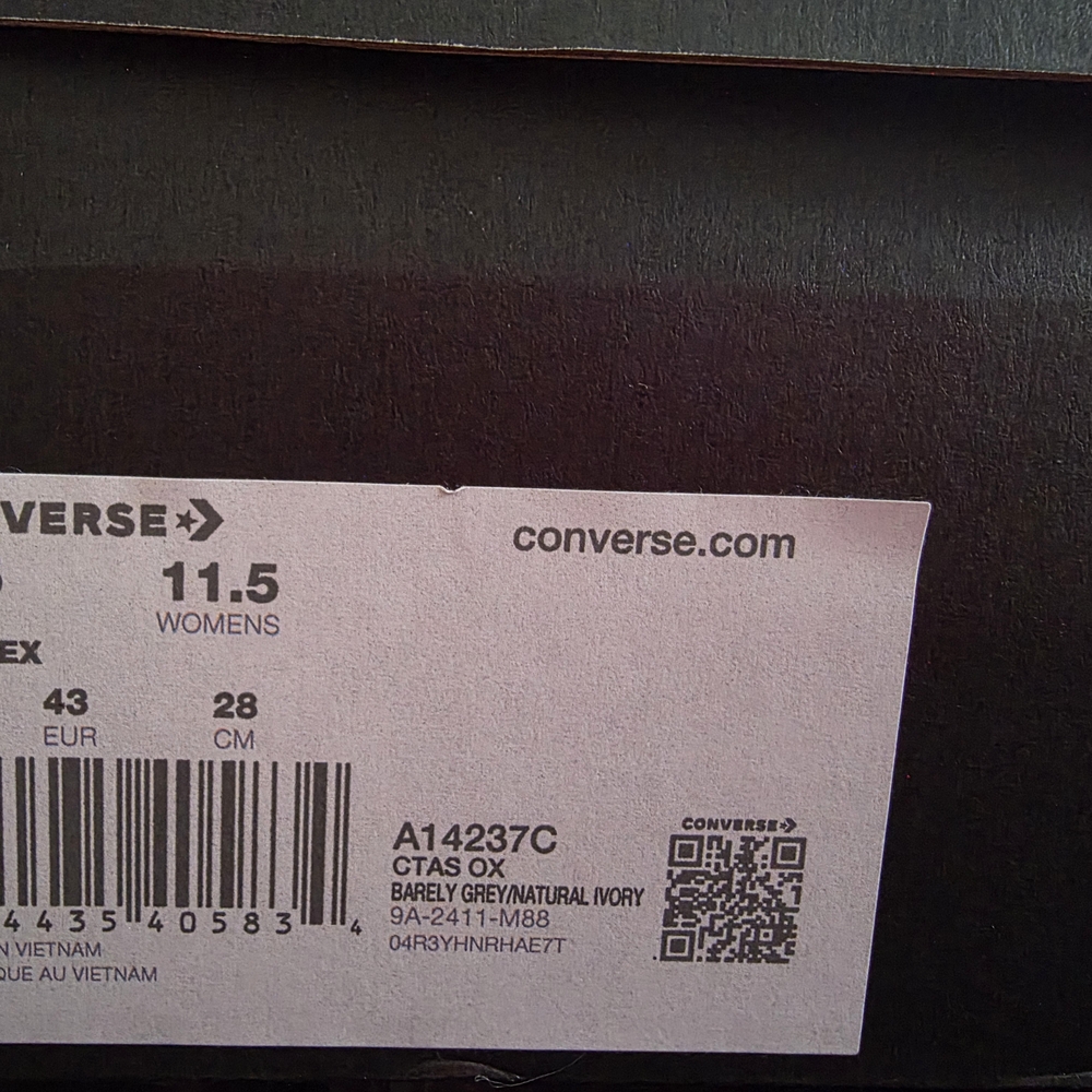 Converse CTAX OX Men's White Sneakers 9.5 Mens 11.5 Womens - Picture 8 of 8